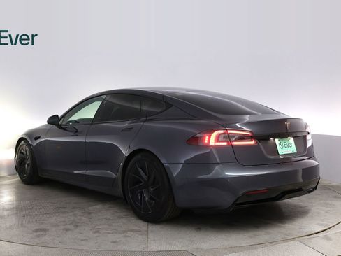 Used 2022 Tesla Model S AWD/4WD image 17