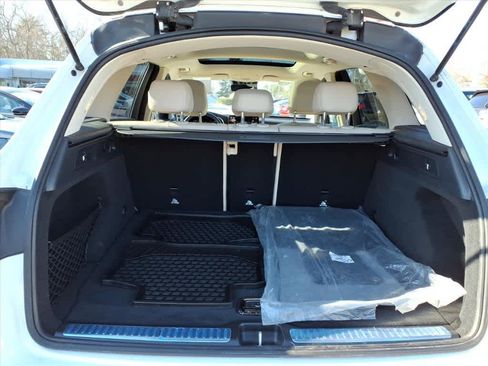 Used 2022 Mercedes-Benz GLC 300 4MATIC image 22