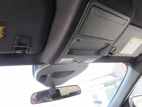 Used 2023 Ford Escape ST-Line image 18