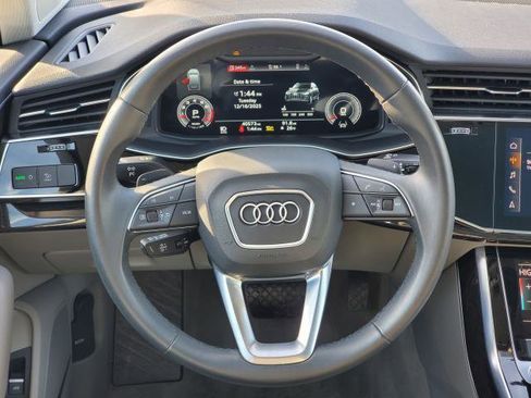 Used 2022 Audi Q7 Premium Plus image 25