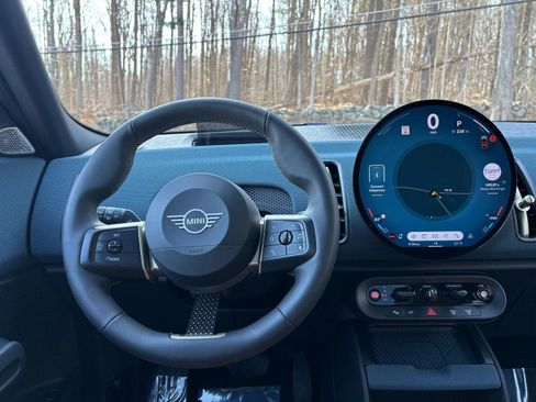 Used 2025 MINI Cooper Countryman S w/ Comfort Package Max AWD/4WD image 16