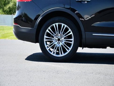 Used 2018 Lincoln MKX Reserve w/ Lincoln MKX Climate Package FWD image 10