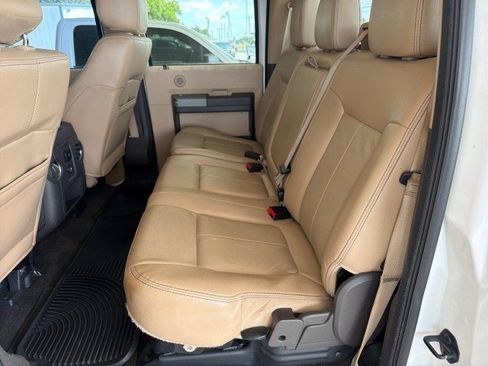 Used 2014 Ford F250 Lariat w/ Lariat Ultimate Package AWD/4WD image 33