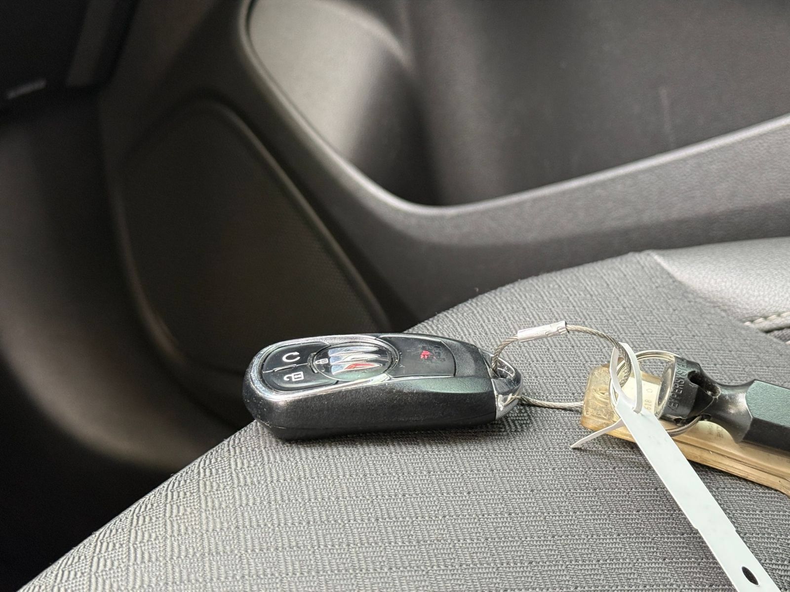 Used 2025 Buick Encore GX Preferred FWD image 19