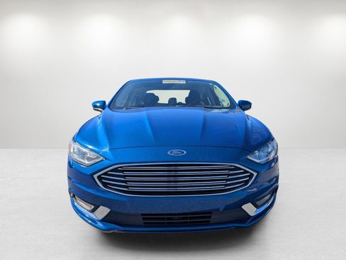 Used 2018 Ford Fusion S w/ Equipment Group 101A image 2