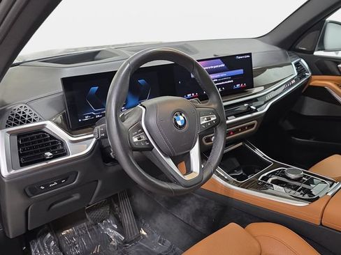 Certified 2024 BMW X5 xDrive40i w/ Premium Package AWD/4WD image 13