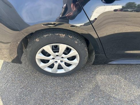 Certified 2024 Toyota Corolla LE image 11