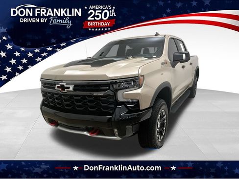 Used 2022 Chevrolet Silverado 1500 ZR2 w/ Technology Package AWD/4WD image 1