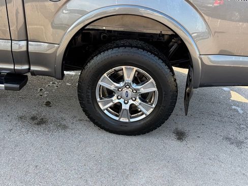 Used 2015 Ford F150 Lariat w/ Equipment Group 502A Luxury image 25