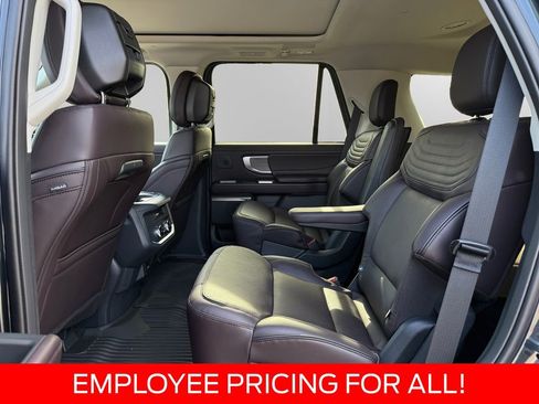 New 2026 Ford Expedition Platinum w/ Platinum Ultimate Package AWD/4WD image 13