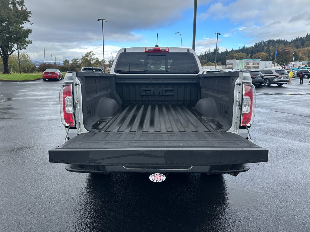 Used 2017 GMC Canyon SLT w/ Driver Alert Package AWD/4WD image 11