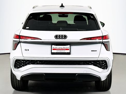 New 2026 Audi Q3 quattro 2.0T image 3