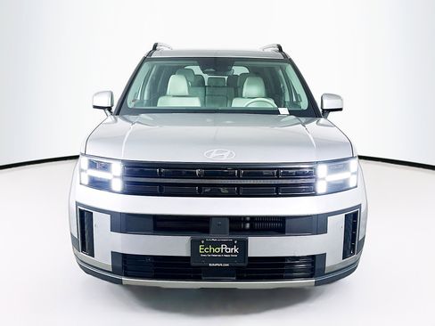 Used 2024 Hyundai Santa Fe Limited image 2