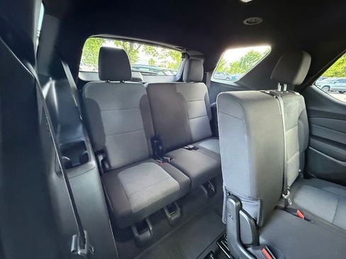 Used 2023 Chevrolet Traverse LT w/ LPO, Floor Liner Package AWD/4WD image 26