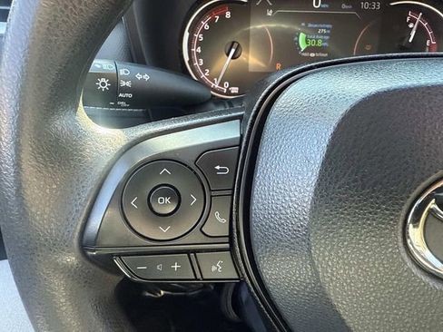 Used 2023 Toyota RAV4 XLE image 31