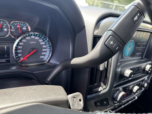 Certified 2018 Chevrolet Silverado 1500 LT w/ All Star Edition AWD/4WD image 20