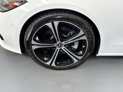 Used 2022 Mercedes-Benz C 300 Sedan w/ Exclusive Trim Package image 38