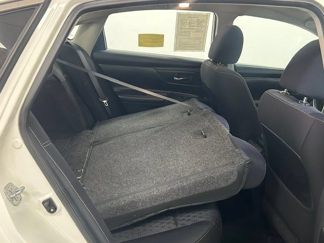 Used 2017 Nissan Altima 2.5 S w/ Power Driver Seat Package FWD image 24