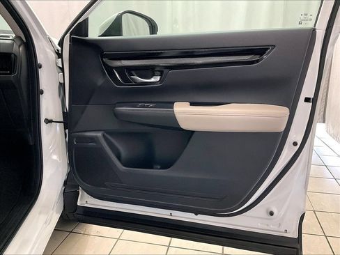 Used 2024 Honda CR-V EX-L image 12