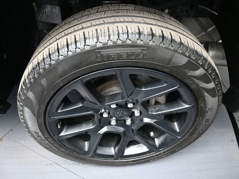 Used 2023 RAM 1500 Laramie image 15