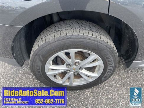 Used 2017 Chevrolet Equinox LT w/ Convenience Package AWD/4WD image 28