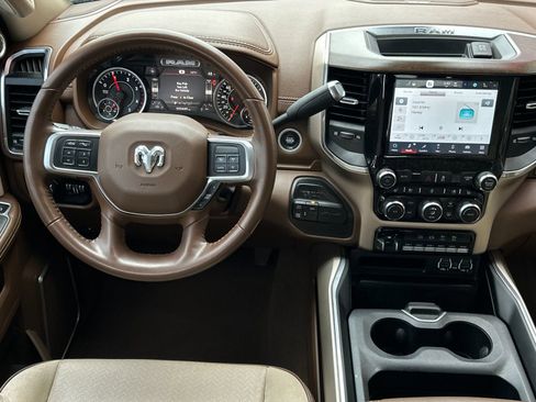 Used 2022 RAM 3500 Laramie AWD/4WD image 13