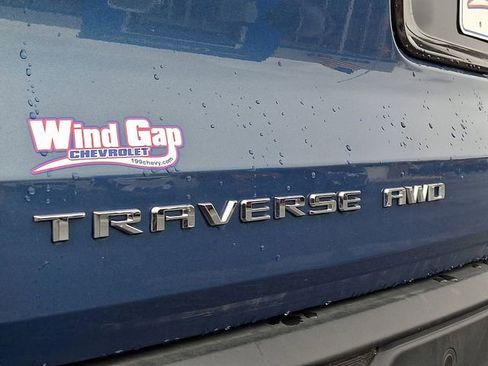 Certified 2025 Chevrolet Traverse LT image 30