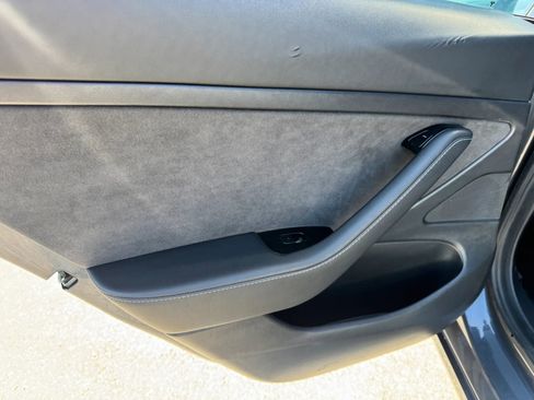 Used 2020 Tesla Model 3 Standard Range Plus RWD image 14