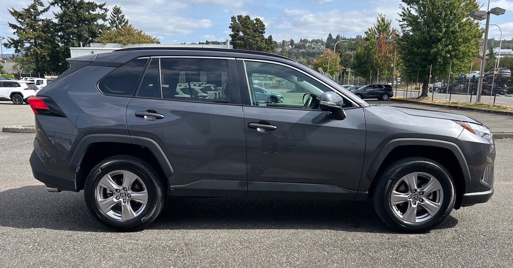 Certified 2025 Toyota RAV4 XLE FWD image 4