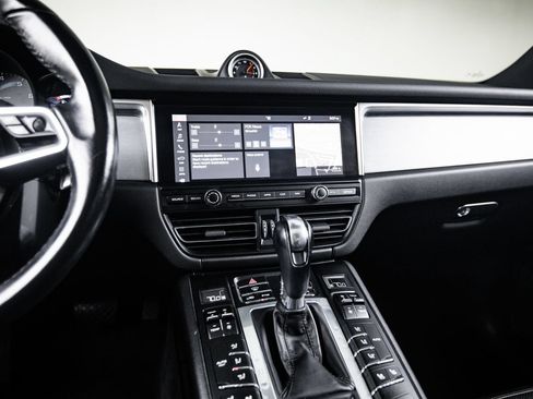 Used 2019 Porsche Macan S AWD/4WD image 19