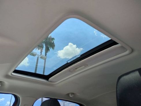 Certified 2019 Ford EcoSport SE w/ SE Convenience Package FWD image 19