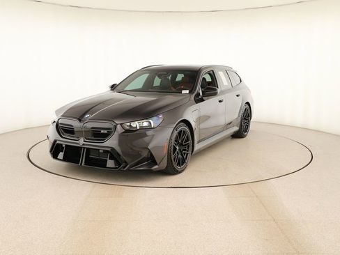 Used 2026 BMW M5 Touring AWD/4WD image 12