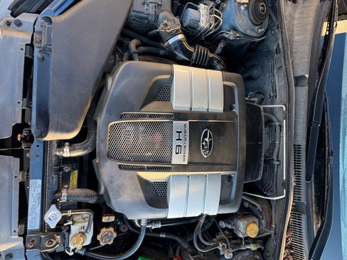 Used 2005 Subaru Outback 3.0R L.L. Bean image 19