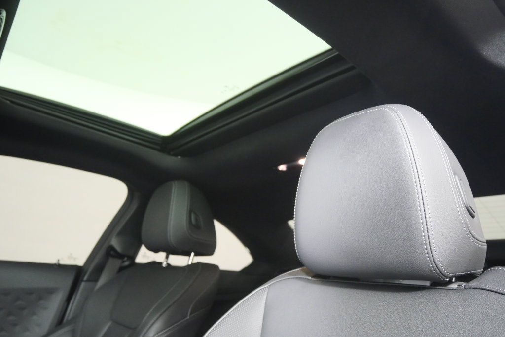 Certified 2023 BMW M240i Coupe w/ Premium Package RWD image 13