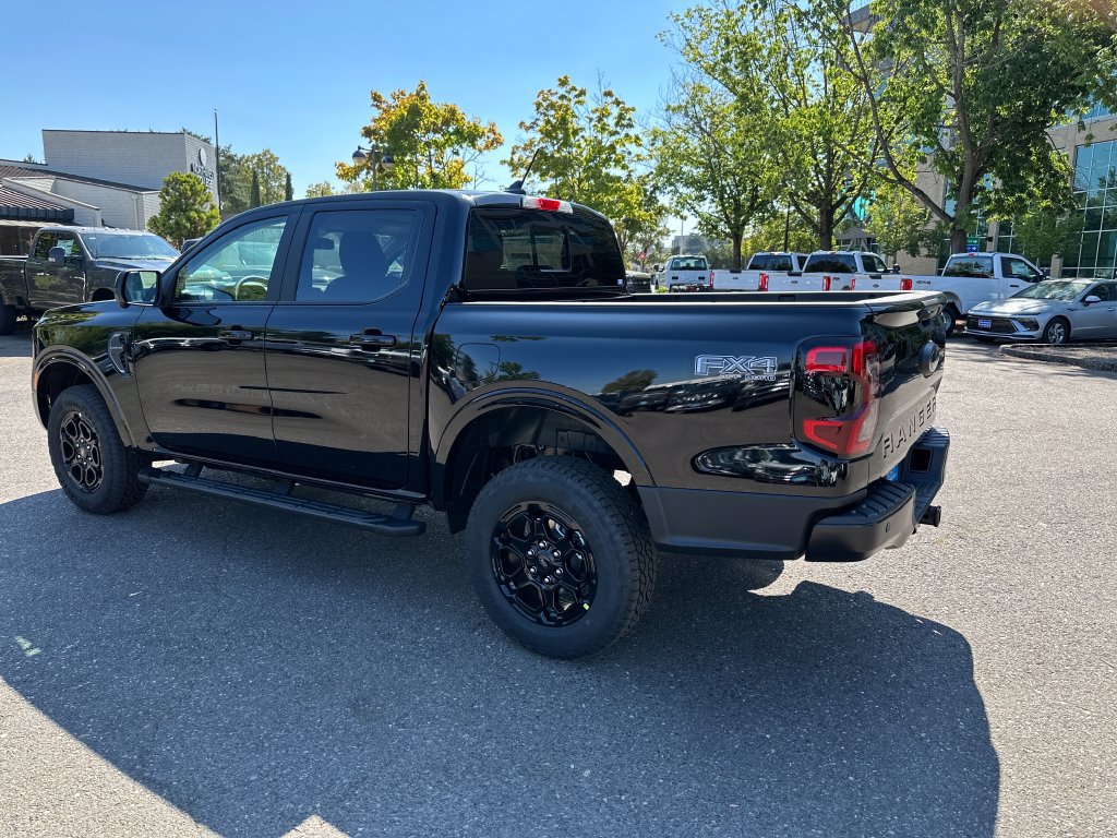 New 2026 Ford Ranger Lariat w/ FX4 Off-Road Package AWD/4WD image 4