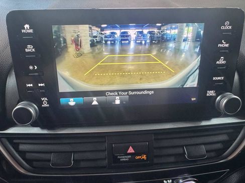 Used 2019 Honda Accord Sport image 26