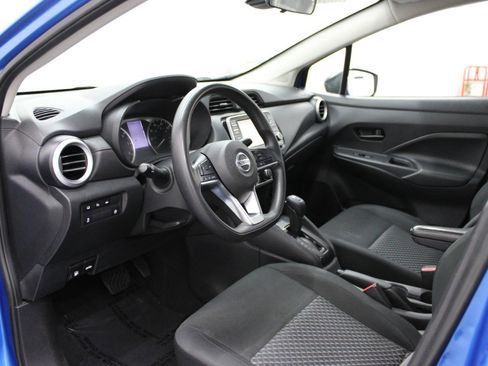 Used 2021 Nissan Versa S w/ Trunk Package image 7