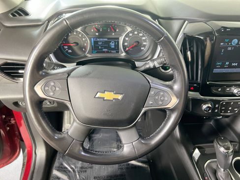 Used 2019 Chevrolet Traverse LT w/ LT Premium Package AWD/4WD image 11
