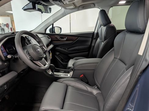 New 2025 Subaru Ascent Touring w/ Popular Package #2 image 3