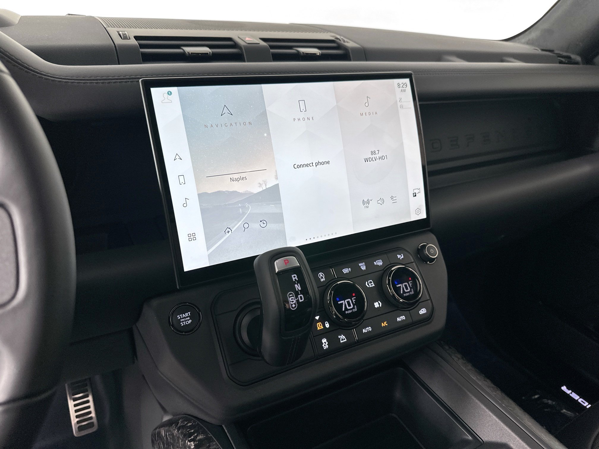 New 2026 Land Rover Defender 110 OCTA AWD/4WD image 12