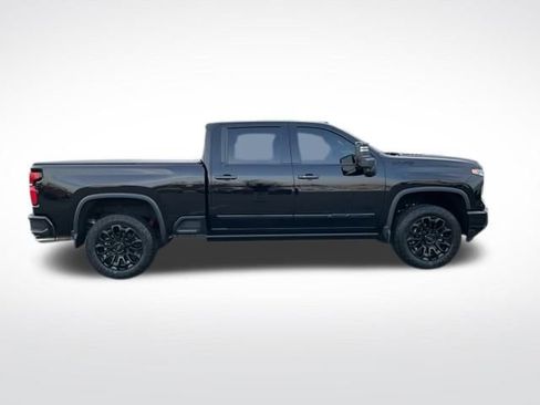 Certified 2025 Chevrolet Silverado 2500 High Country w/ High Country Premium Package image 8