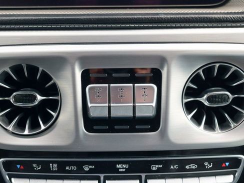 Used 2020 Mercedes-Benz G 550 G 550 image 46