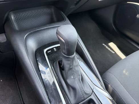Used 2022 Toyota Corolla SE w/ SE Premium Package FWD image 15