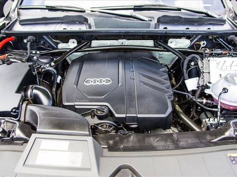 Used 2023 Audi Q5 2.0T Premium Plus w/ Premium Plus Package AWD/4WD image 26