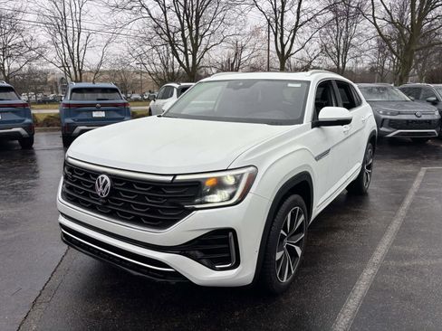 New 2026 Volkswagen Atlas Cross Sport SEL Premium R-Line AWD/4WD image 3