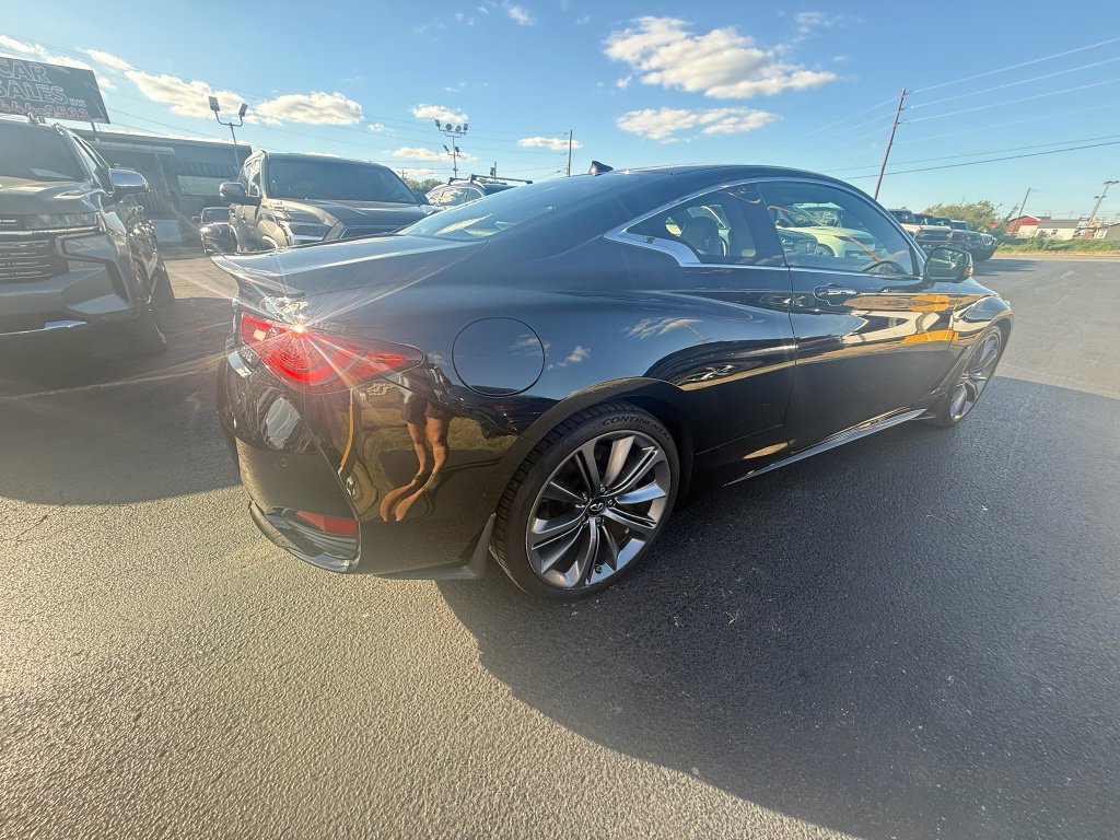 Used 2022 INFINITI Q60 Red Sport 400 w/ Carbon Fiber Package AWD/4WD image 3