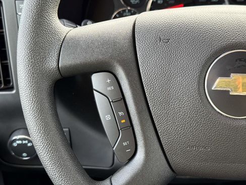 New 2025 Chevrolet Express 3500 w/ Power Convenience Package image 5