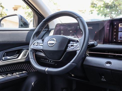 Certified 2024 Nissan Ariya FWD image 15