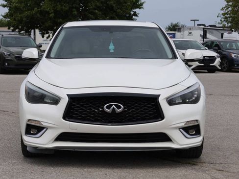 Used 2018 INFINITI Q50 Luxe w/ Essential Package (3.0T Luxe) AWD/4WD image 2