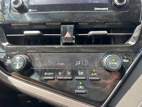 Used 2023 Toyota Camry SE w/ Convenience Package FWD image 36
